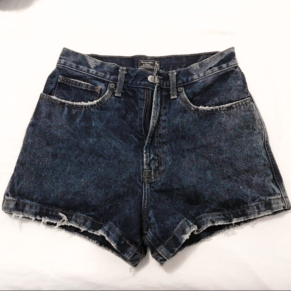 Abercrombie + Fitch Natural Rise Shorts